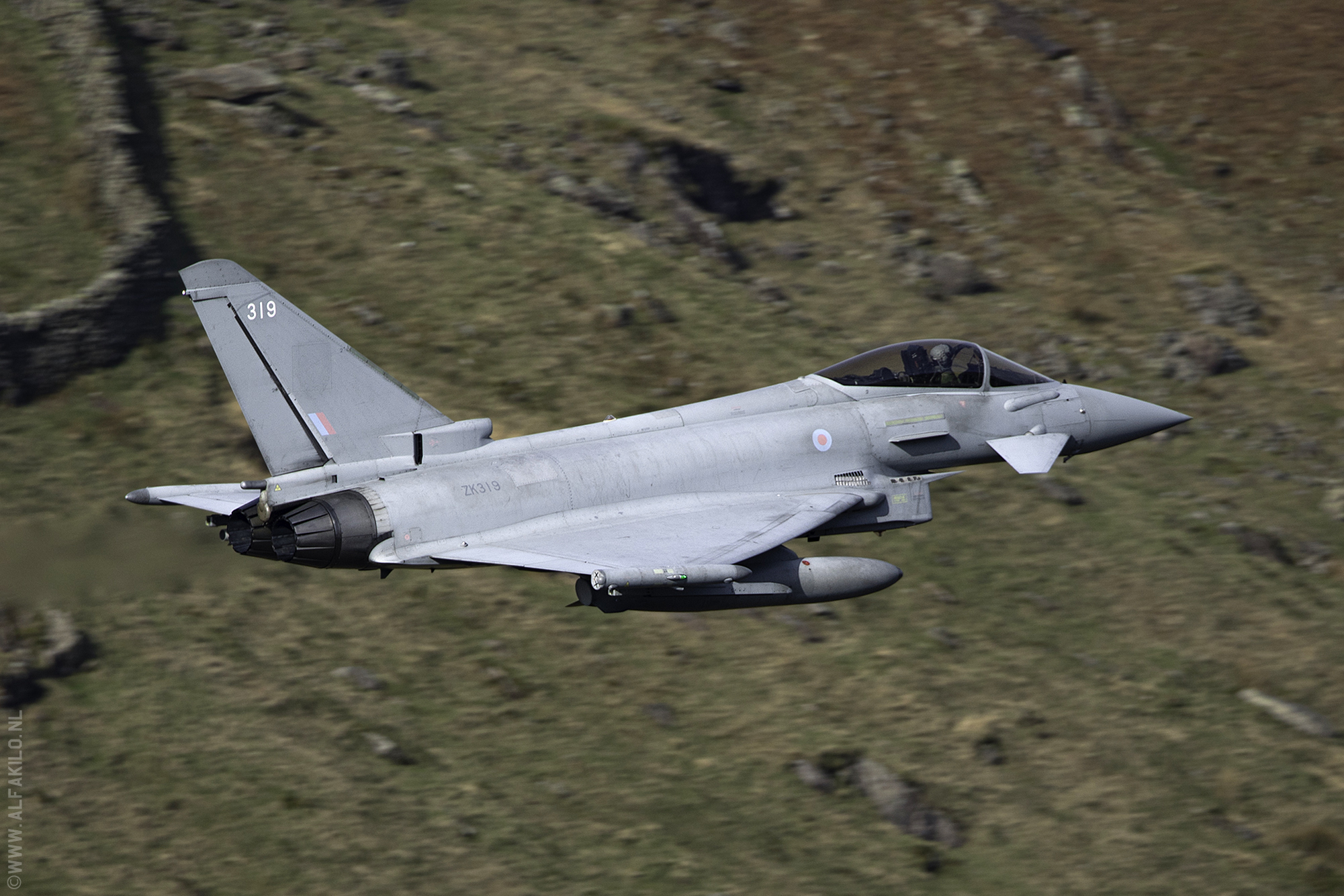 RAF_Typhoon_Mel_2001x1334